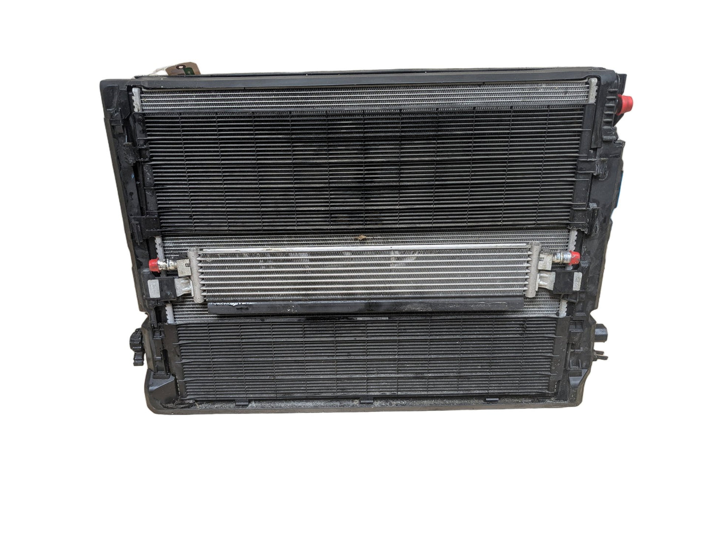 19-22 OEM BMW G20 iX 330i B46 Radiator Condenser Cooling Fan Assembly 600W