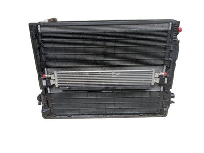 19-22 OEM BMW G20 iX 330i B46 Radiator Condenser Cooling Fan Assembly 600W