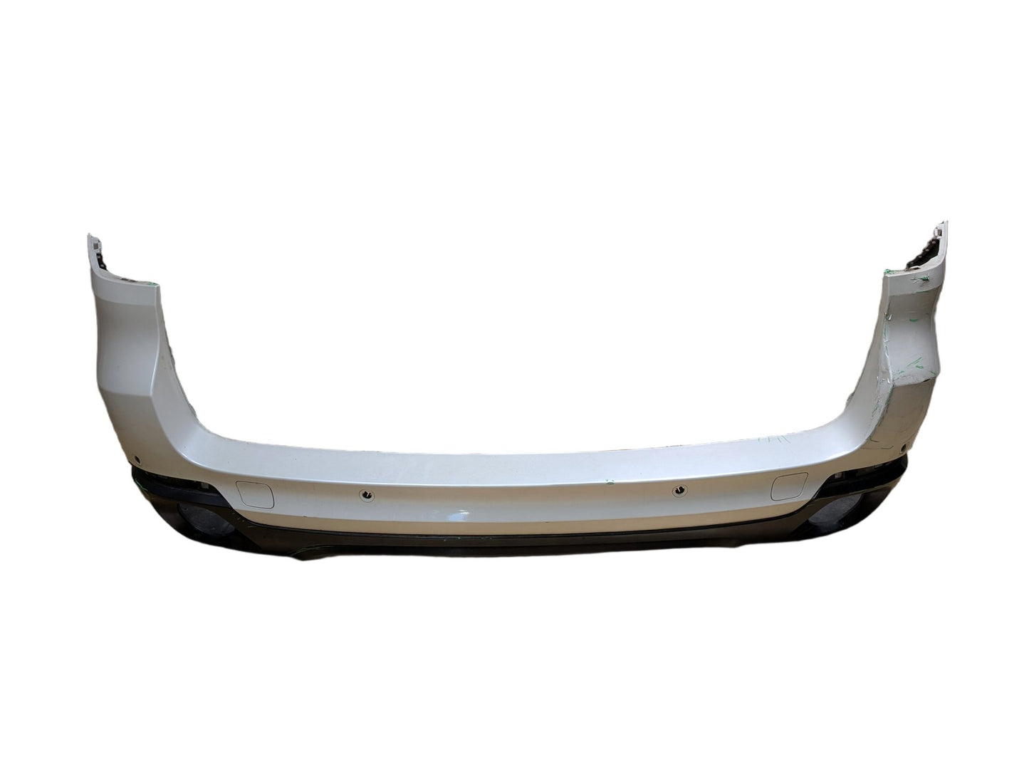 *14-18 OEM BMW F15 X5 Rear Bumper Cover PDC Holes w/ Diffuser N55 N57 White A96 MINERALWEISS METALLIC (A96)