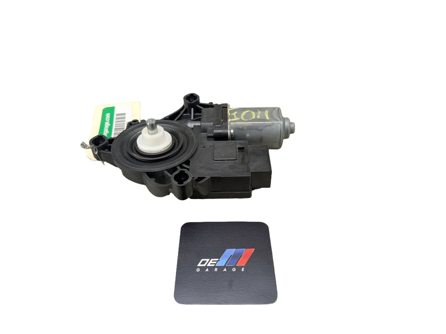 2021 BMW 330i G20 Rear Right Passenger Door Window Glass Regulator Motor 8498864 OEM BMW G20 G80 330 M340 REAR Right Passenger Side Door Window Regulator Motor