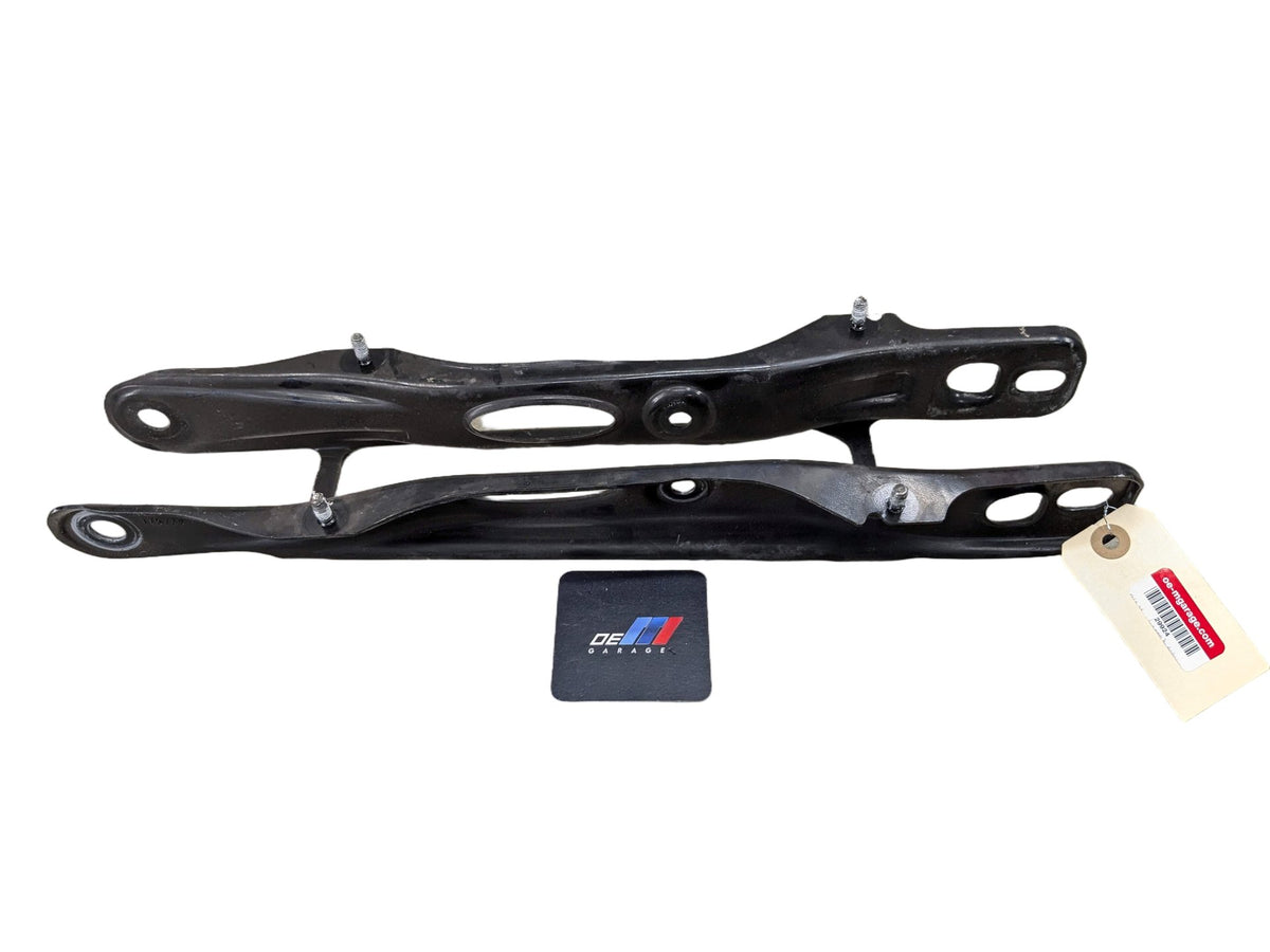2021 BMW 540i G30 Rear Right Control Arm 6875104 OEM G11 G12 530 740 M550 M760
