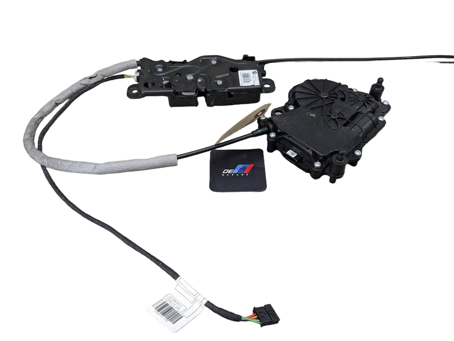 2018 BMW 540i G30 Liftgate Trunk Lid Liftgate Lock Latch Actuators SET 7441014 18-21 OEM BMW G30 M550 F90 M5 Trunk Lid Actuator Latch Lock System Assembly