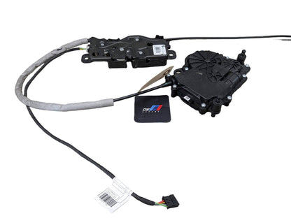 2018 BMW 540i G30 Liftgate Trunk Lid Liftgate Lock Latch Actuators SET 7441014 18-21 OEM BMW G30 M550 F90 M5 Trunk Lid Actuator Latch Lock System Assembly