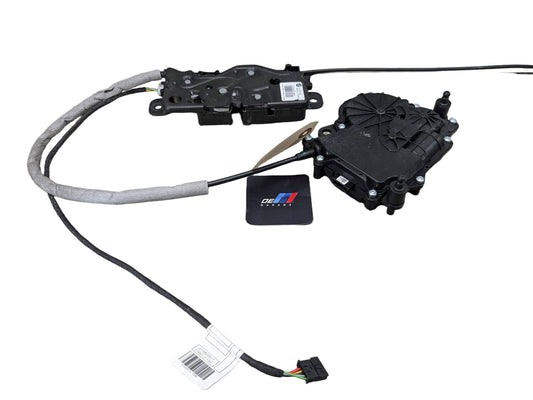 2018 BMW 540i G30 Liftgate Trunk Lid Liftgate Lock Latch Actuators SET 7441014 18-21 OEM BMW G30 M550 F90 M5 Trunk Lid Actuator Latch Lock System Assembly OEM