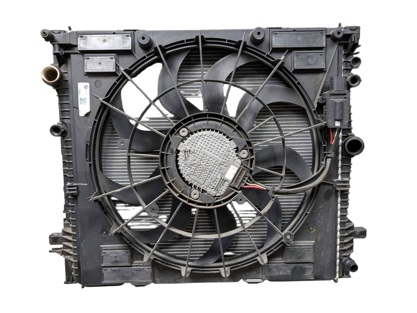 18-24 OEM BMW G01 G02 X3 X4 30i 30iX B46 Radiator Condenser Fan Shroud SET 400W