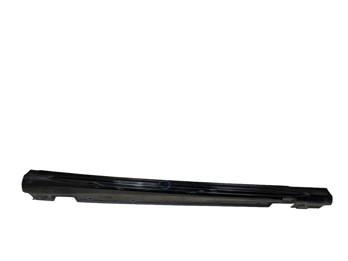 2014 Mercedes-Benz E550 W212 Right Passenger Side Skirt Rocker Panel A2126982054