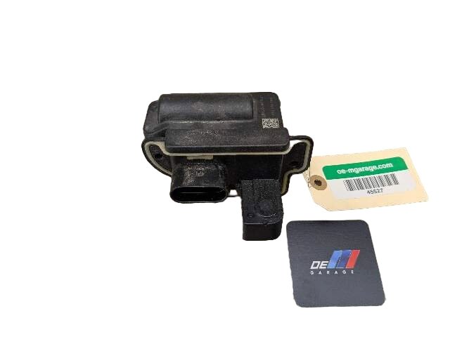 OEM BMW F15 F16 F85 F86 X5 X6 Battery Distribution B+ Junction Terminal Module