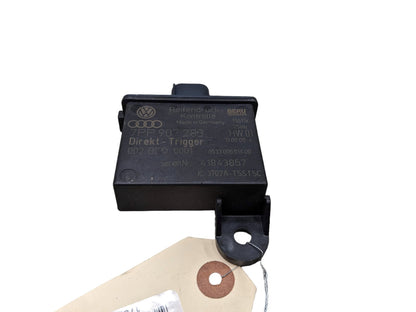 10-16 OEM Porsche Panamera Tire Pressure Monitoring System Transmitter Module