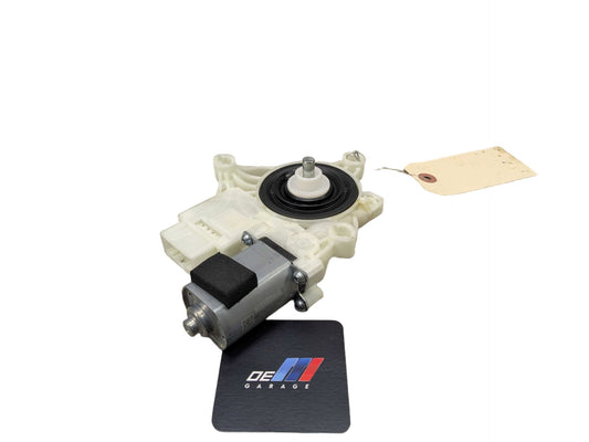 2019 BMW 330i G20 Front Left Driver Door Window Glass Regulator Motor 8495865 19-24 OEM BMW G20 G80 330 M340 Front Left Driver Door Window Regulator Motor OEM