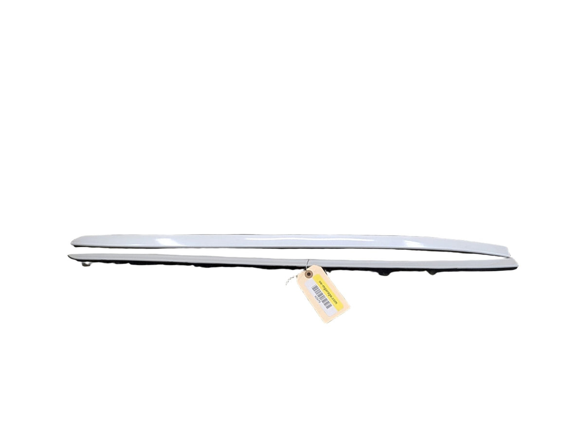 OEM BMW F15 F85 X5 X5M Front Left Right Windshield Side Drip Molding PAIR White