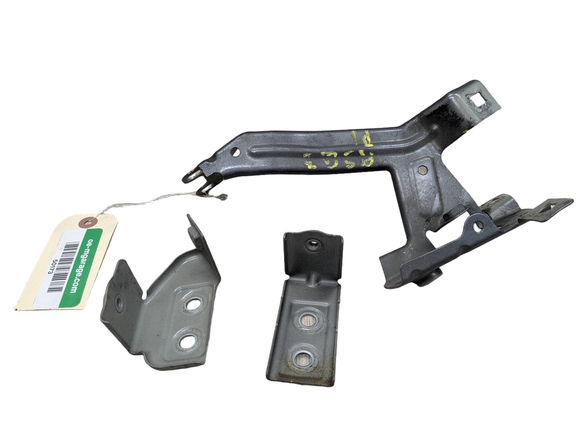 16-19 OEM BMW G11 G12 750 Front Right Passenger Fender Wing Holder Bracket SET