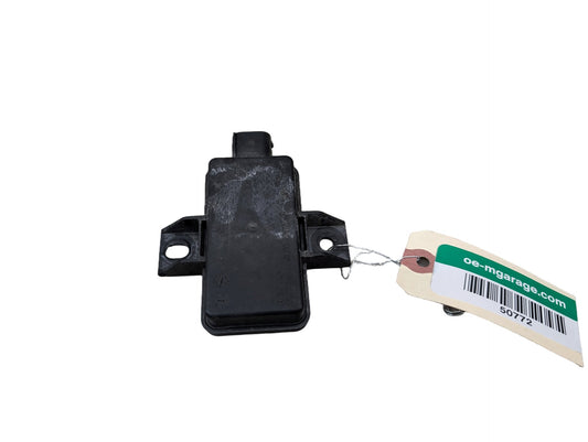 2009-2017 Mercedes-Benz E550 E-Class A207 RDC TPMS Tire Pressure Monitoring System Module A0009000800 OEM