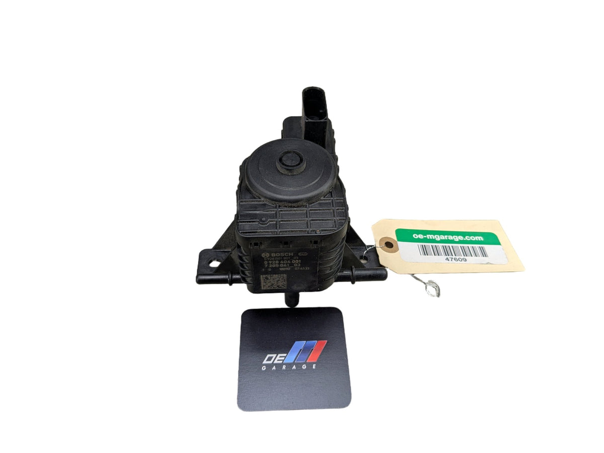 09-13 OEM BMW E70 E90 X5 335D M57N2 Diesel Emission Fluid Transfer Pump SCR