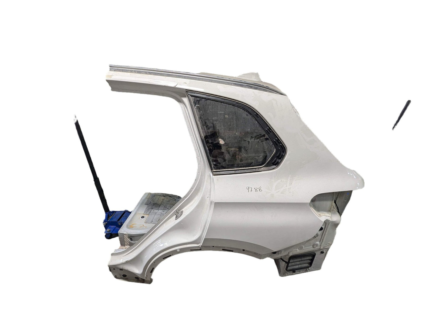 *NOTE* 19-23 OEM BMW G05 X5 Rear Left Driver Side Quarter Panel Body Cut