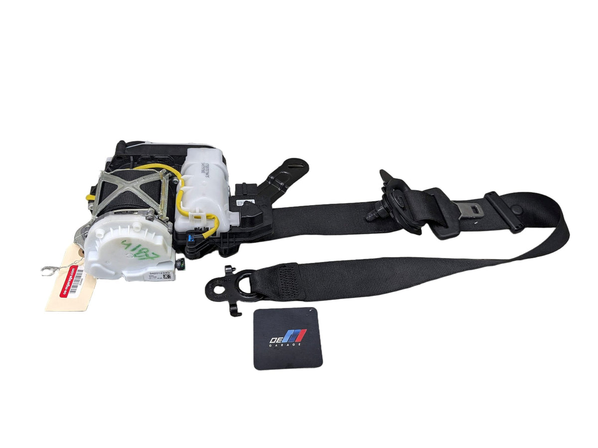 16-21 OEM BMW G11 G12 740 750 Front Right Passenger Seat Belt Retractor Black