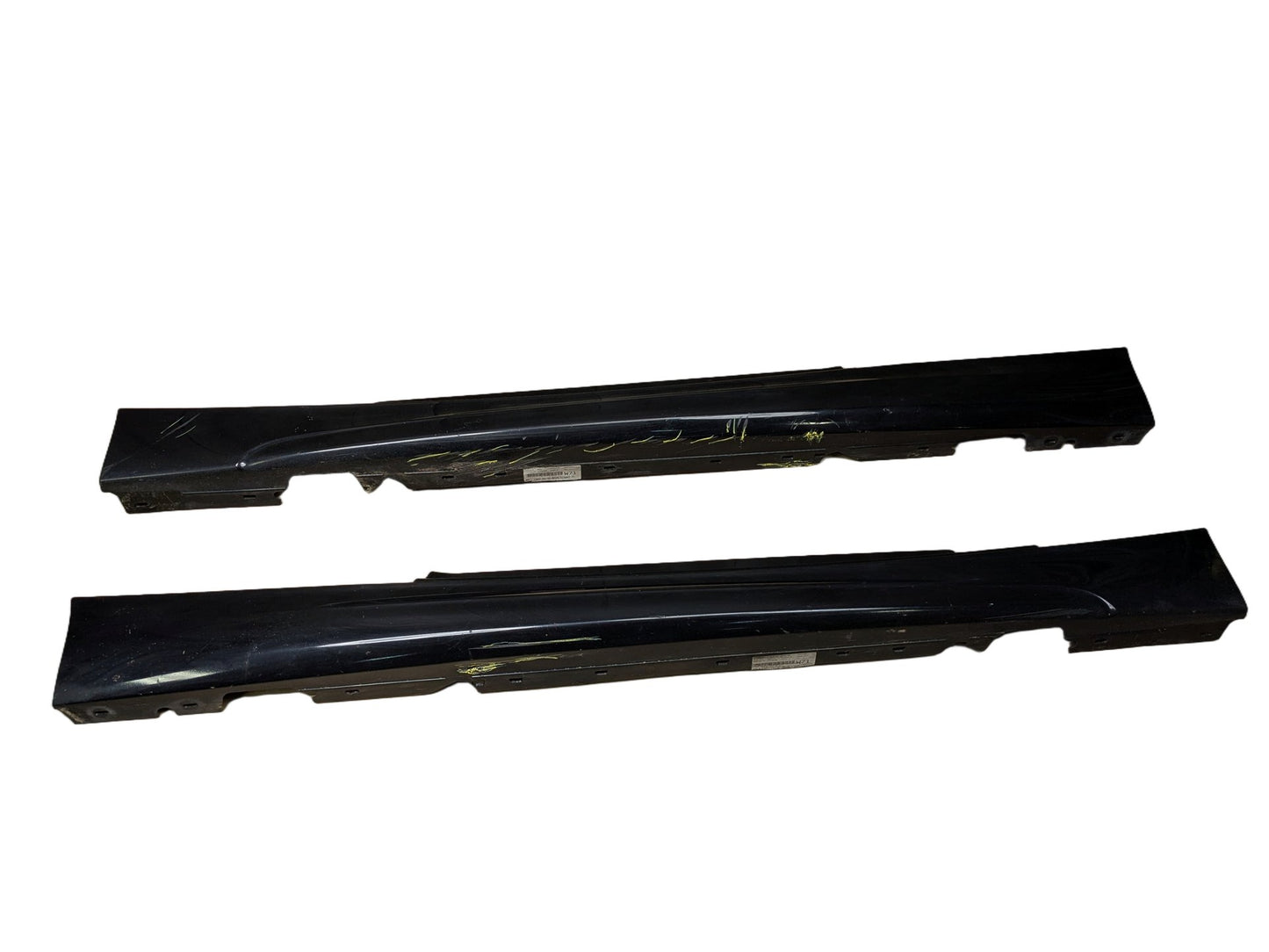 OEM BMW E82 E88 128 135 M SPORT Left Right Side Skirt Rocker Panel Black 668