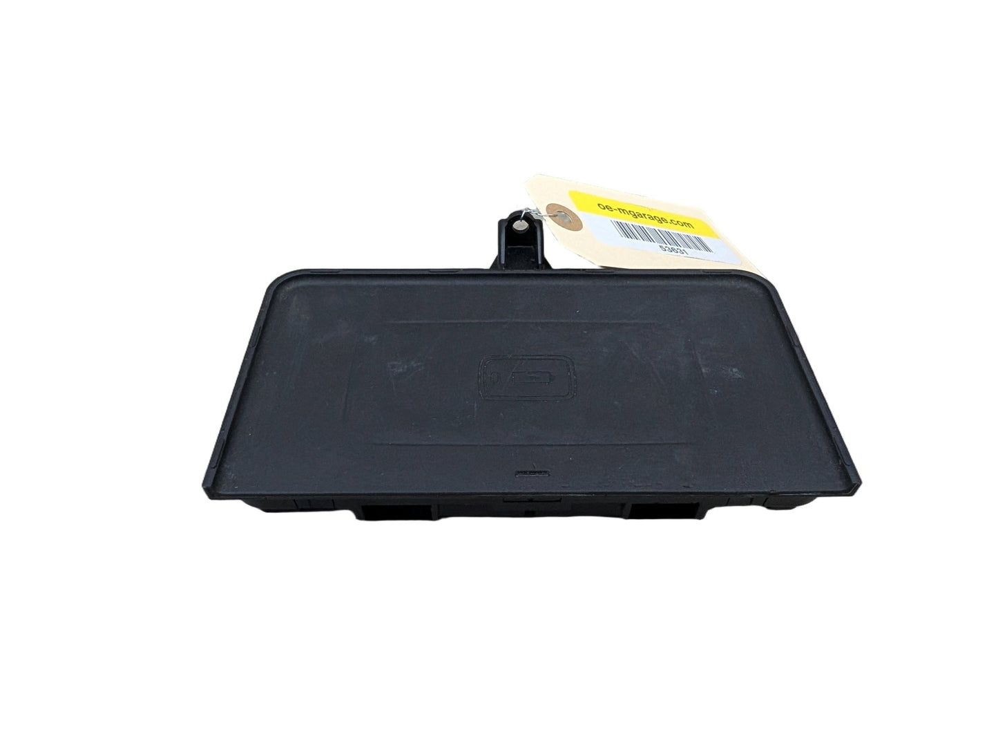 17-23 OEM BMW G30 540 M550 Wireless Phone Charger Module 8800366 OEM BMW F90 M5 G30 540 M550 Center Console Storage Phone Car Wireless Charger