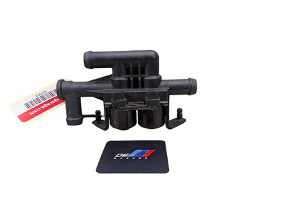 OEM BMW F01 F02 F06 F07 F10 F12 F13 M5 M6 Engine Water Heater Control Valve Pump