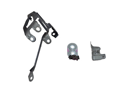 2012-2018 BMW M6 F06 Front Left Driver Fender Brackets SET 7230583