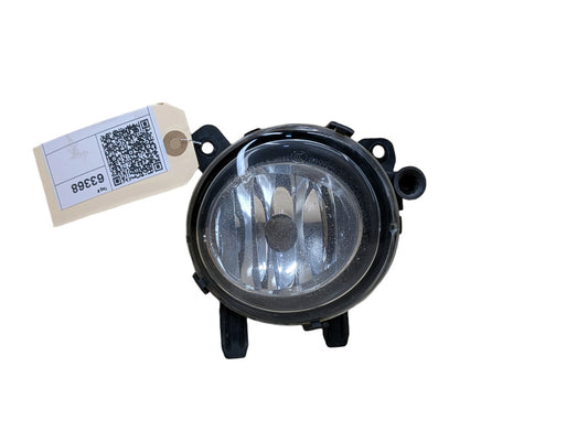 2012-2018 BMW 320i F30 Front Right Passenger Bumper Fog Lamp Light 7248912