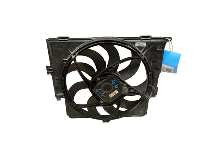 2012-2018 BMW 320i F30 Radiator Fan Shroud Housing w/ Motor 8641963