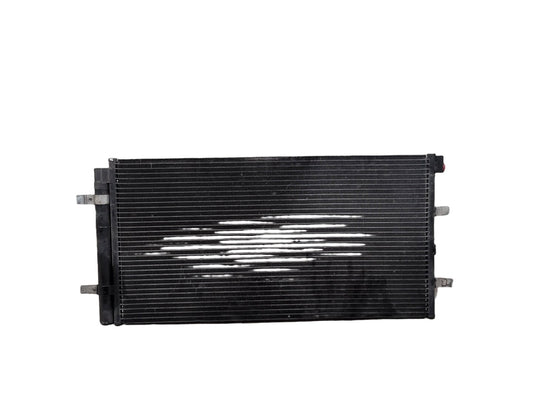 2008-2017 Audi S5 8T Cooling Radiator 8K02604011AA