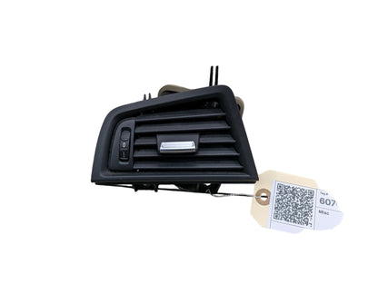 2011-2016 BMW 535i F10 Dashboard Dash Board Left Driver Air Vent 9166883