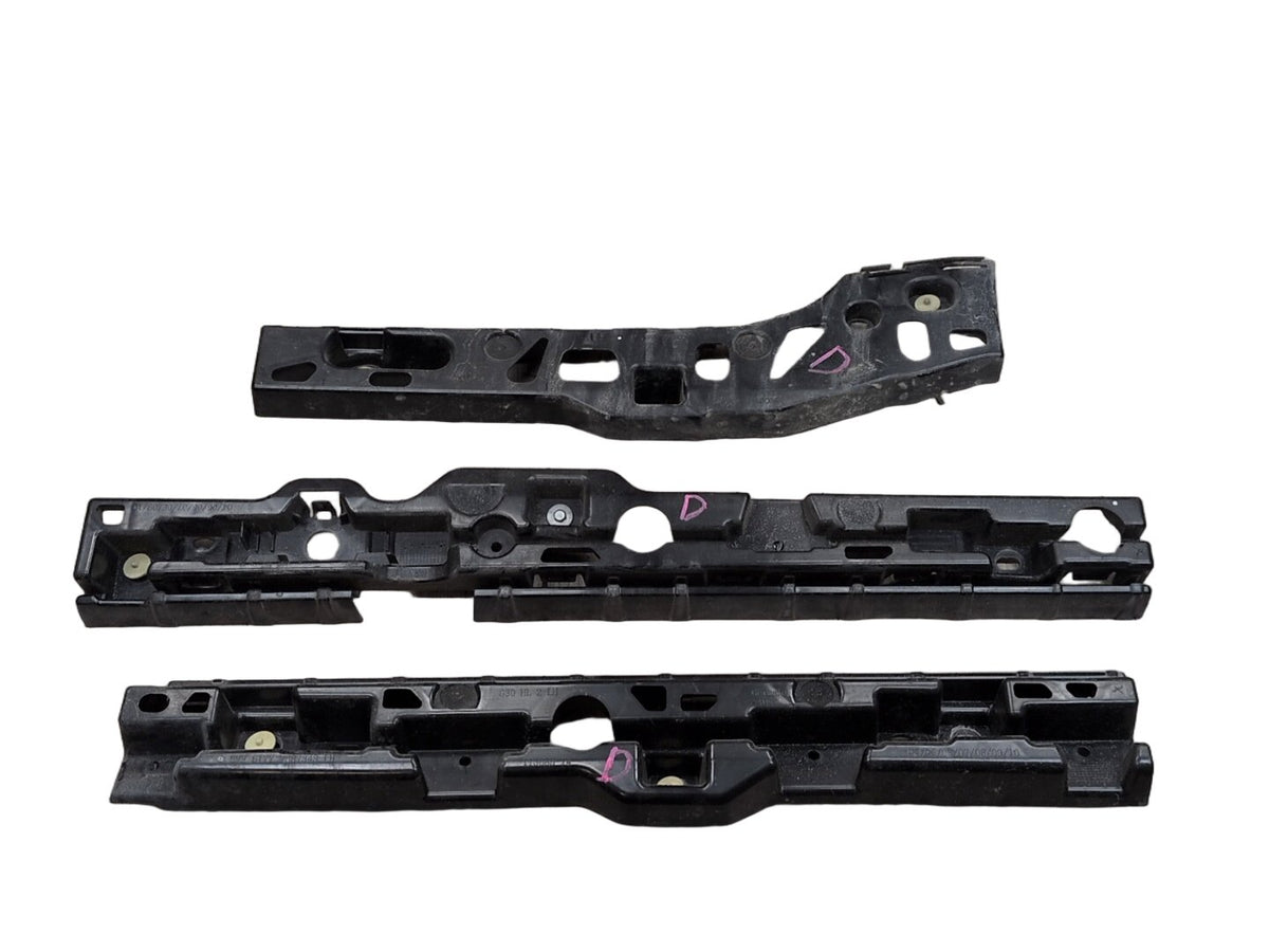 2017-2023 BMW M550i G30 Left Driver Side Skirt Rocker Panel Brackets SET 7387347 OEM