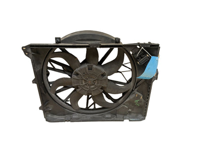 2007-2013 BMW 328i E93 Radiator Fan Shroud Housing w/ Motor 7561713