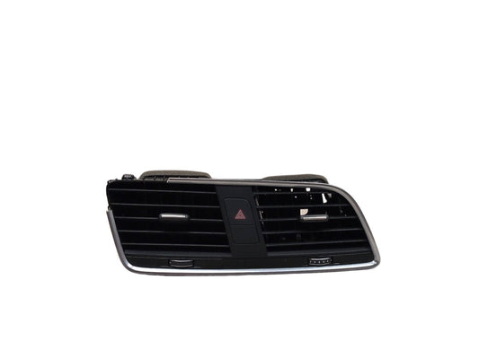 2015-2018 Audi Q3 8U Dashboard Dash Board Middle Center Air Vent 8U1820951C