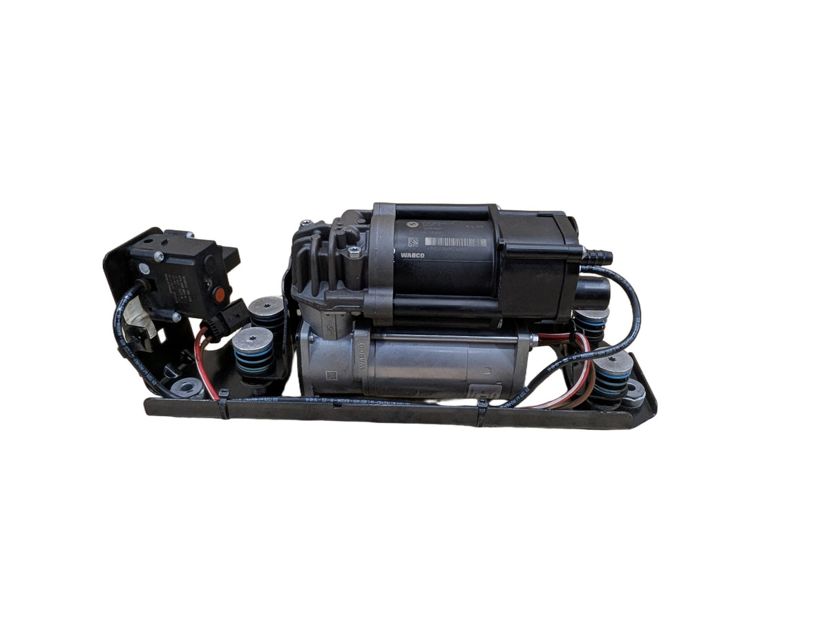 2010-2017 BMW 535i GT xDrive F07 Air Suspension Compressor Pump 6875176 OEM