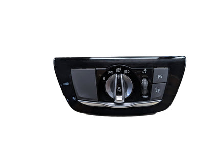 2017-2023 BMW M550i xDrive G30 Headlamp Switch 6841879