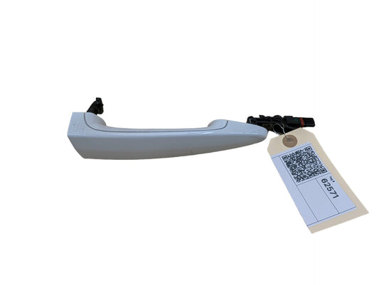 OEM BMW F23 F30 F32 F80 F82 M3 Right Passenger Door Handle COMFORT ACCESS White