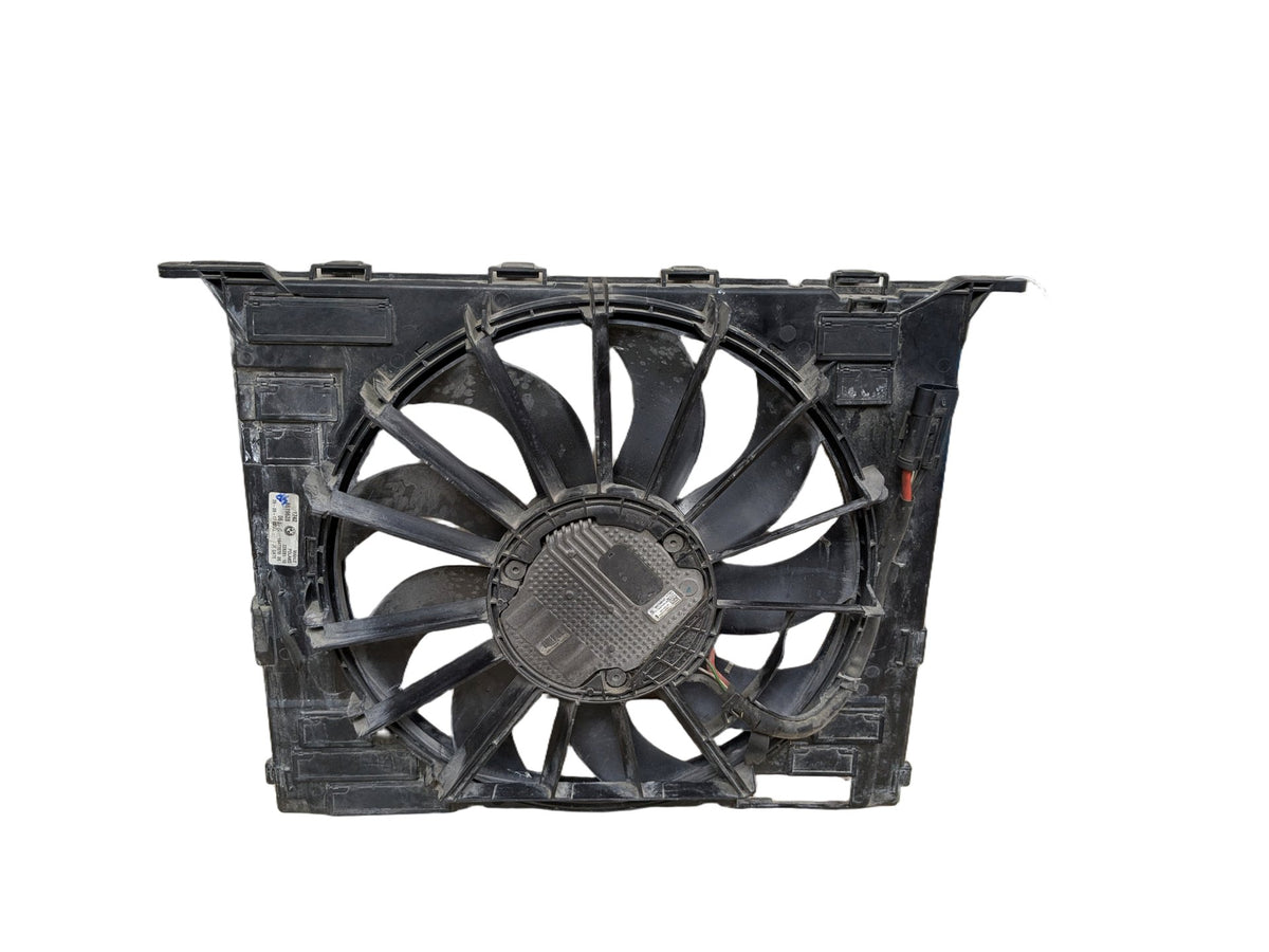 2017-2023 BMW M550i G30 Radiator Fan Shroud Housing w/ Motor 8619628