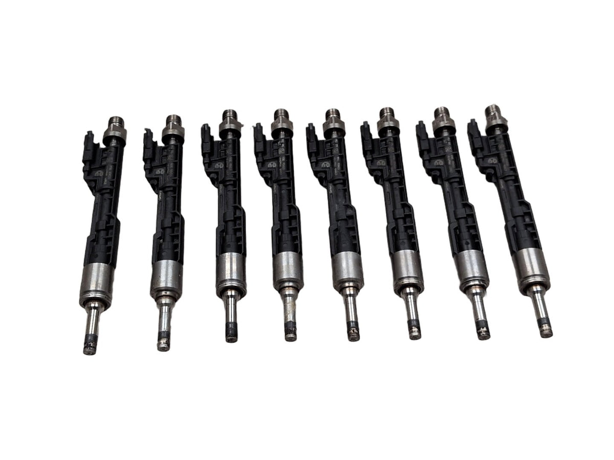 2017-2023 BMW M550i G30 Engine Motor Fuel Injector SET 8638255