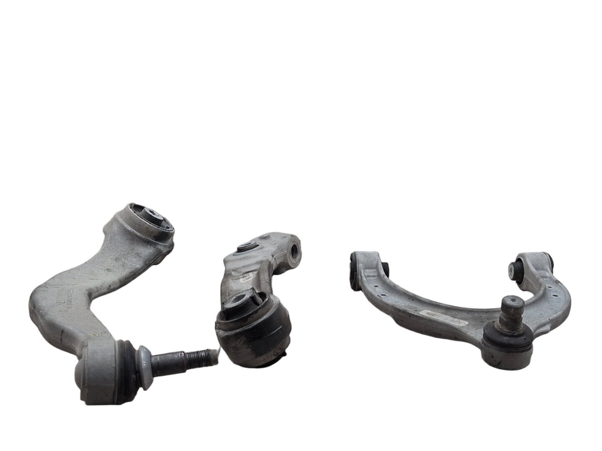 2017-2023 BMW M550i G30 Front Right Passenger Control Arms SET 6861174