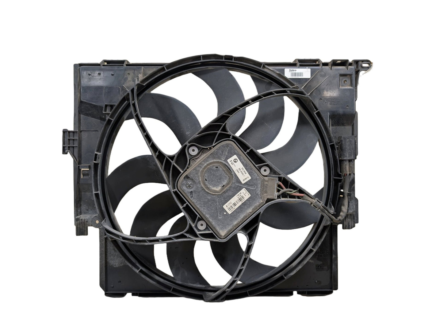 2012-2018 BMW 328i F30 Radiator Fan Shroud Housing w/ Motor 7640511