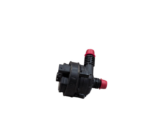 *OEM BMW G01 G05 G20 G22 G30 G42 G80 G82 G83 M3 M4 Engine Auxiliary Water Pump