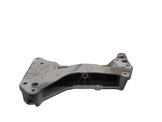 2018-2024 BMW X3 G01 Gearbox Transmission Mount Bracket 9485332