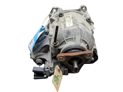 2018 BMW 530i B46B20O0 Transmission Transfer Case 152026k 9470187