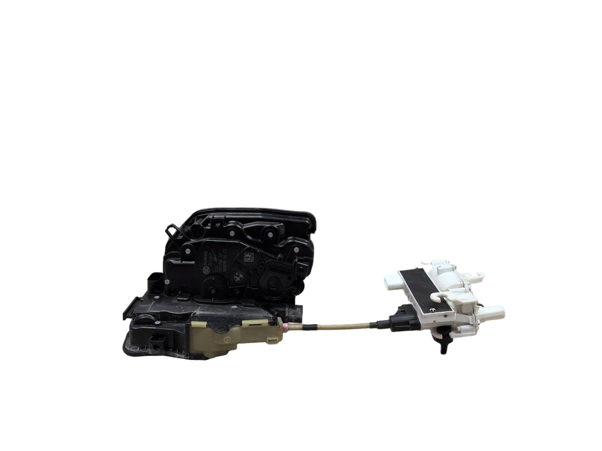 2016-2019 BMW 740Li G12 Front Right Door Latch Lock Actuator 7477702 OEM