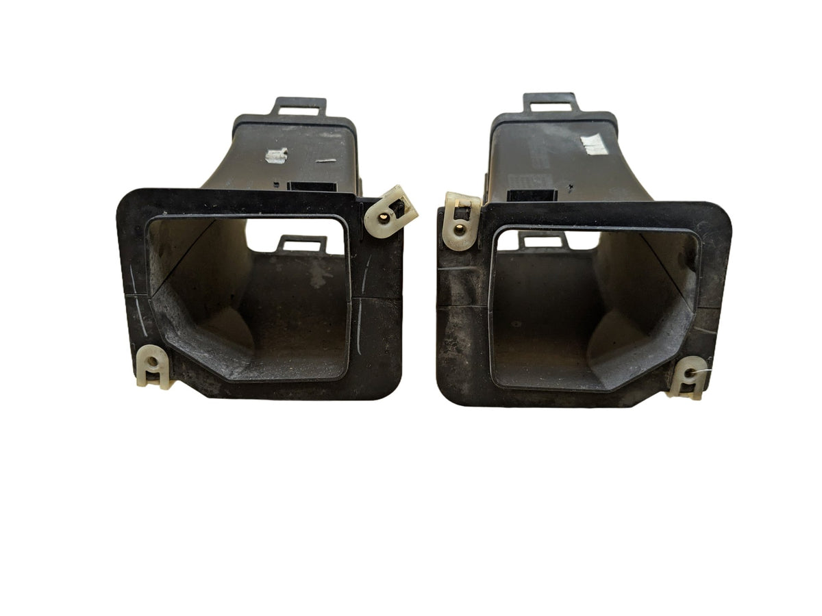 2018-2025 BMW X3 G01 Left Right Brake Air Ducts SET 7400005 OEM