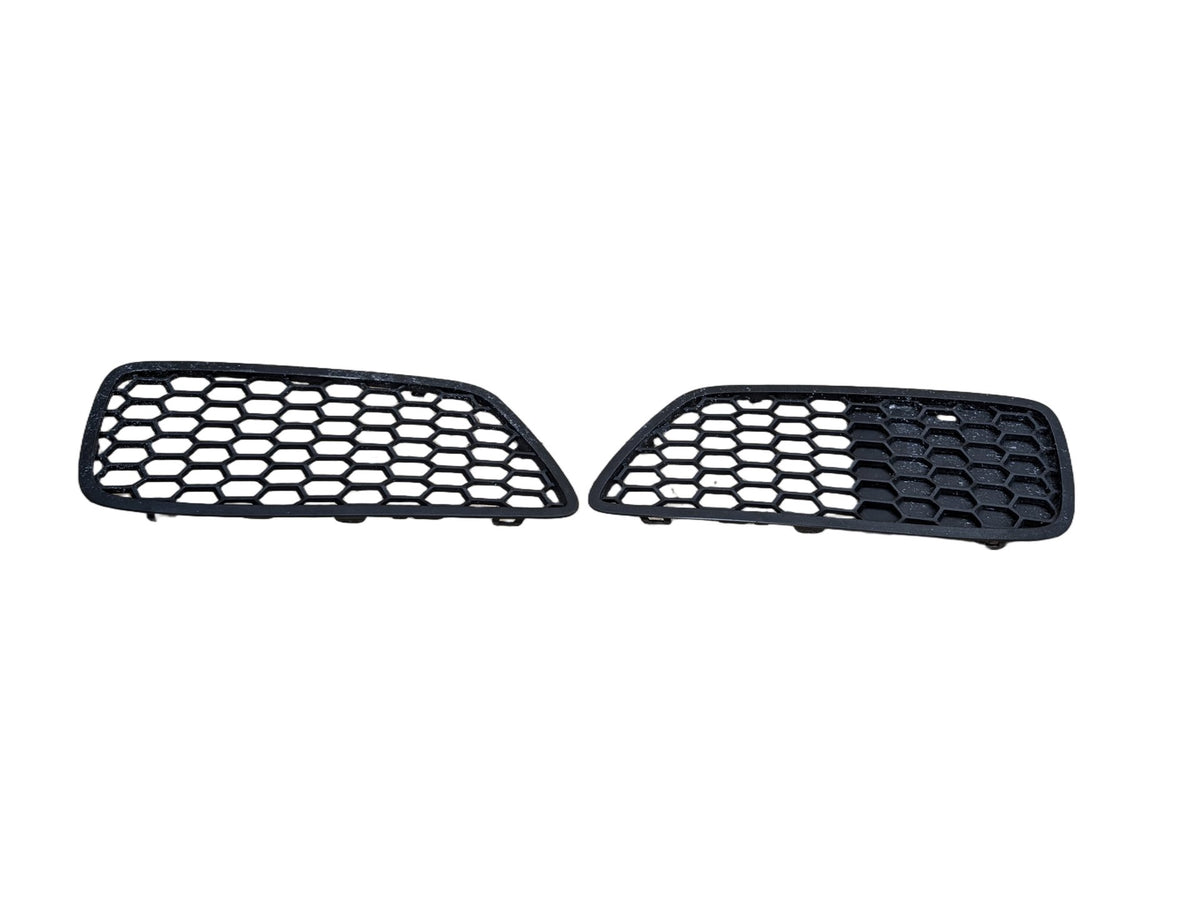 2010-2017 BMW 535i GT xDrive F07 Front Left Right Center Bumper Cover Grilles SET 8057333 OEM