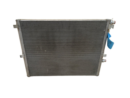 2017-2023 BMW 530i G30 Cooling Radiator 8484638