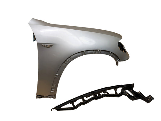 11-13 BMW X5 E70 Front Right Passenger Fender Panel w/ bracket Silver 354