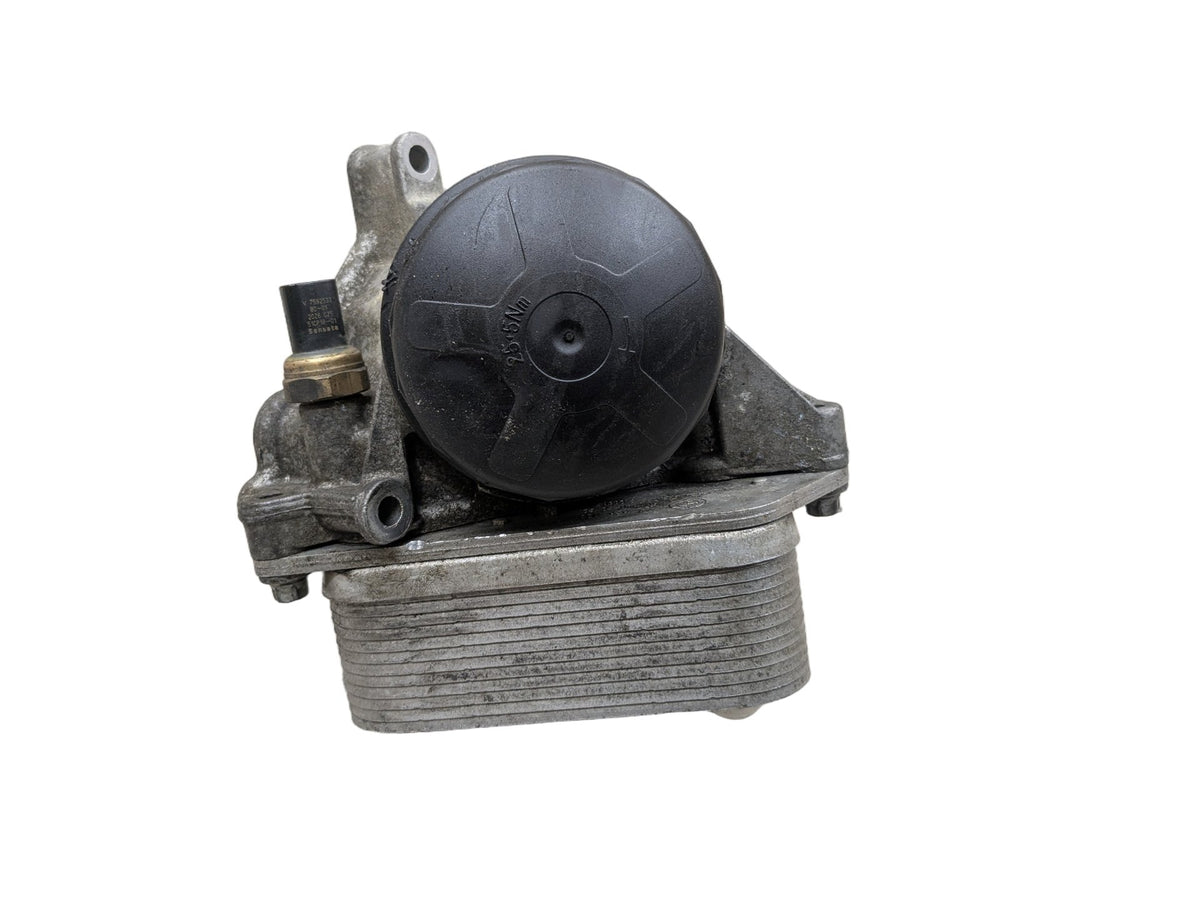 10-17 OEM BMW F01 F07 F10 F12 F25 X3 X4 N55 Engine Oil Filter Housing COOLER