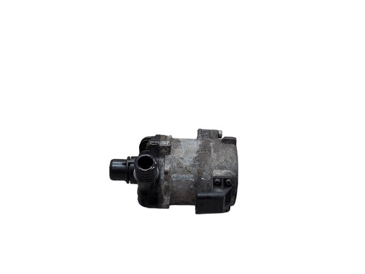 15-18 OEM BMW F85 F86 X5M X6M Engine S63R Electric Auxiliary Cooling Water Pump
