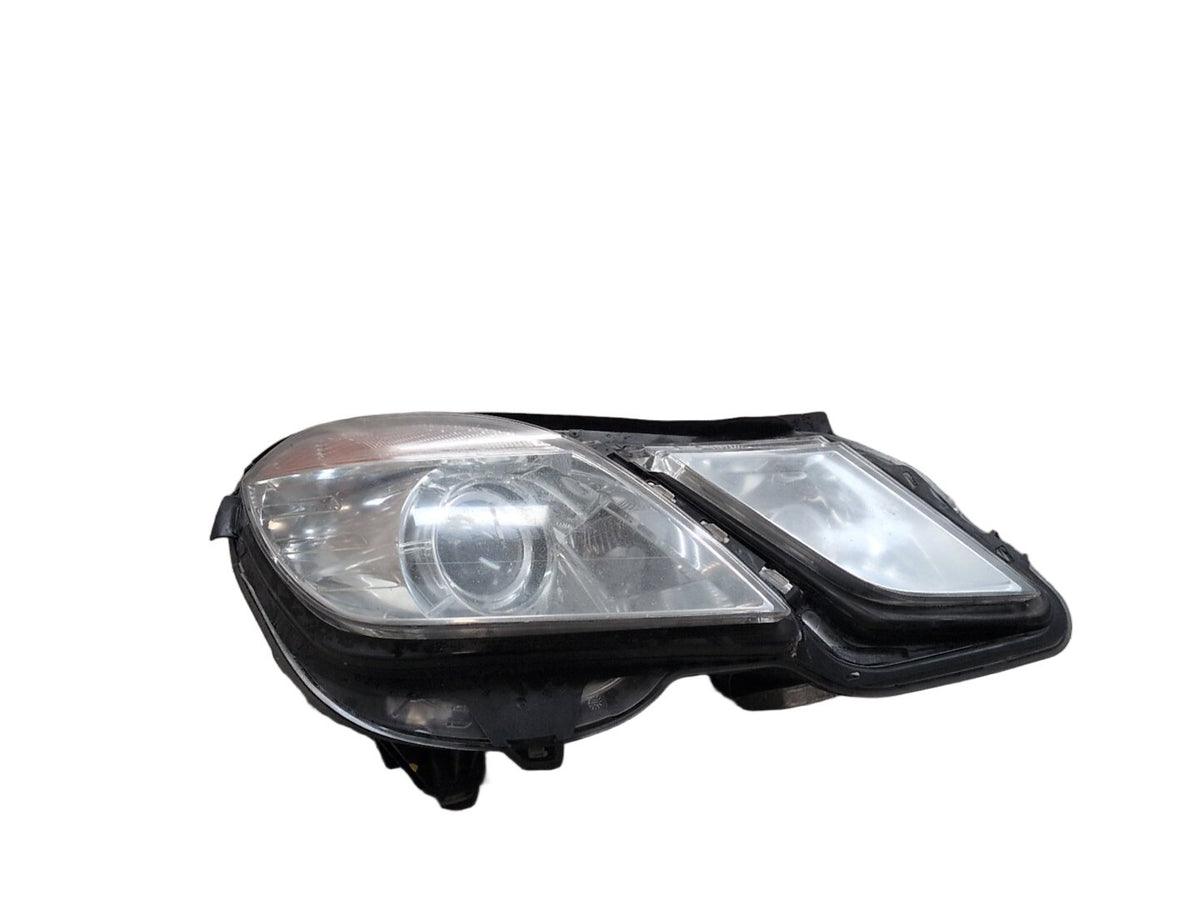 2009-2012 Mercedes-Benz E550 W212 - Front Right Passenger Xenon HID Headlight