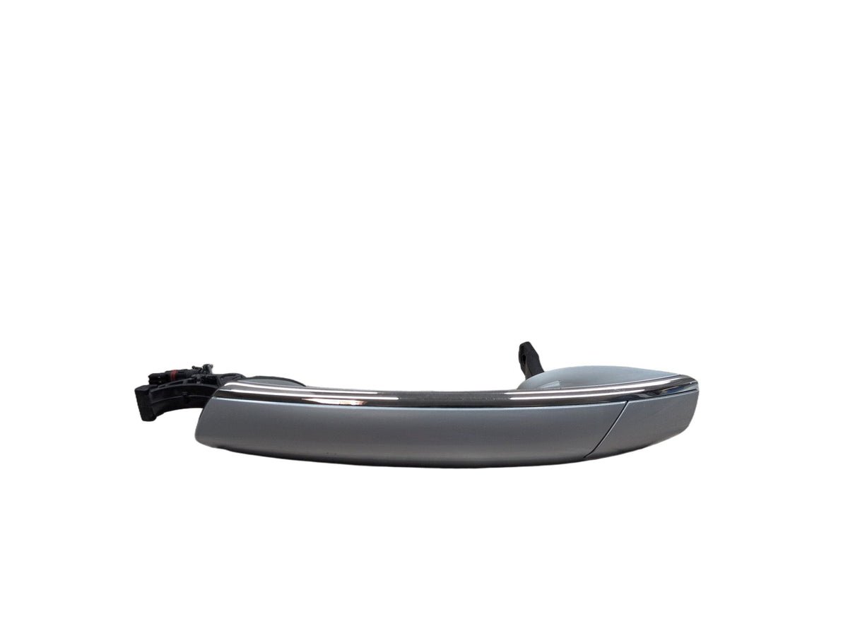 2016-2019 BMW 740Li G12 Front Left Door Handle w/ Comfort Access 7411047 OEM