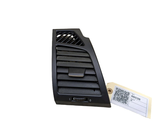 08-13 OEM BMW E82 E88 128 135 Dash Dashboard Right Passenger AC Air Vent Grille
